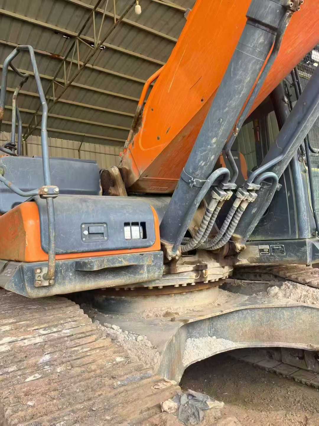 Used Doosan DX80 Excavator 2021 Model / 3