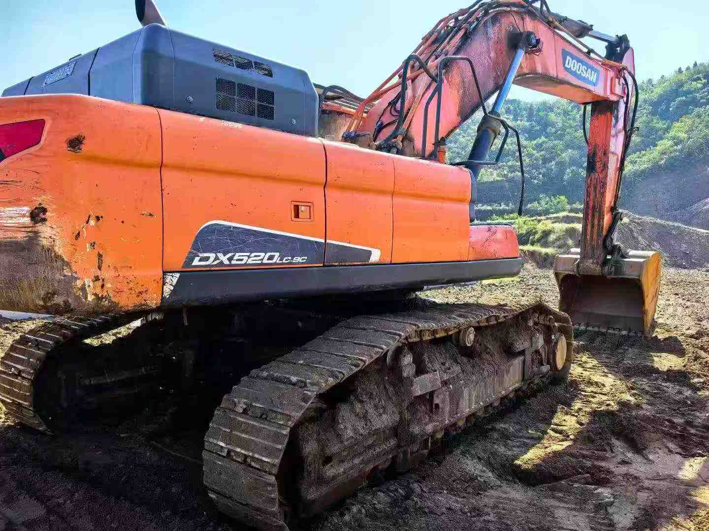 Used Doosan DX500 Excavator 2017 Model / 3