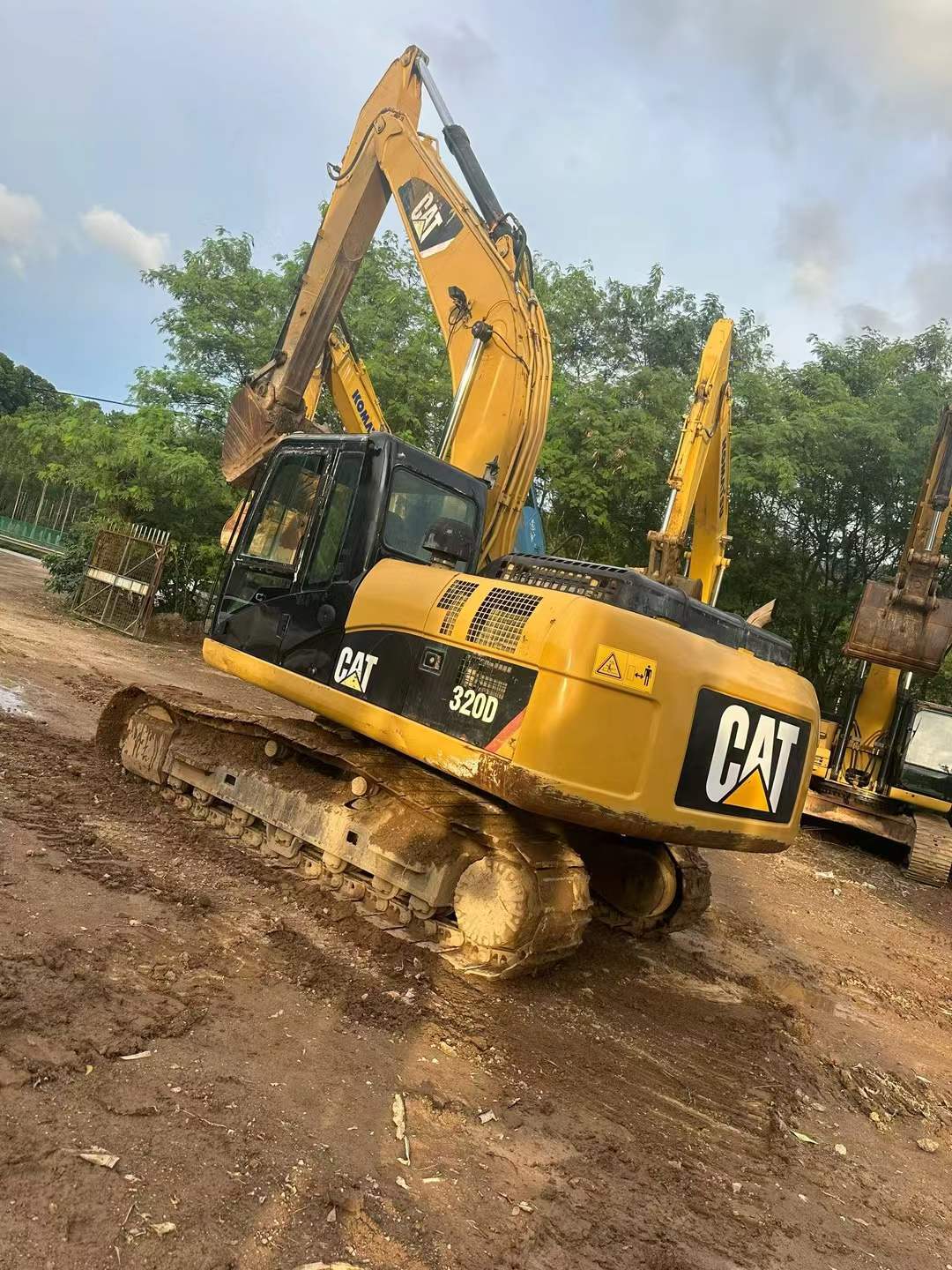 Used Caterpillar 320D Excavator 2016 Model