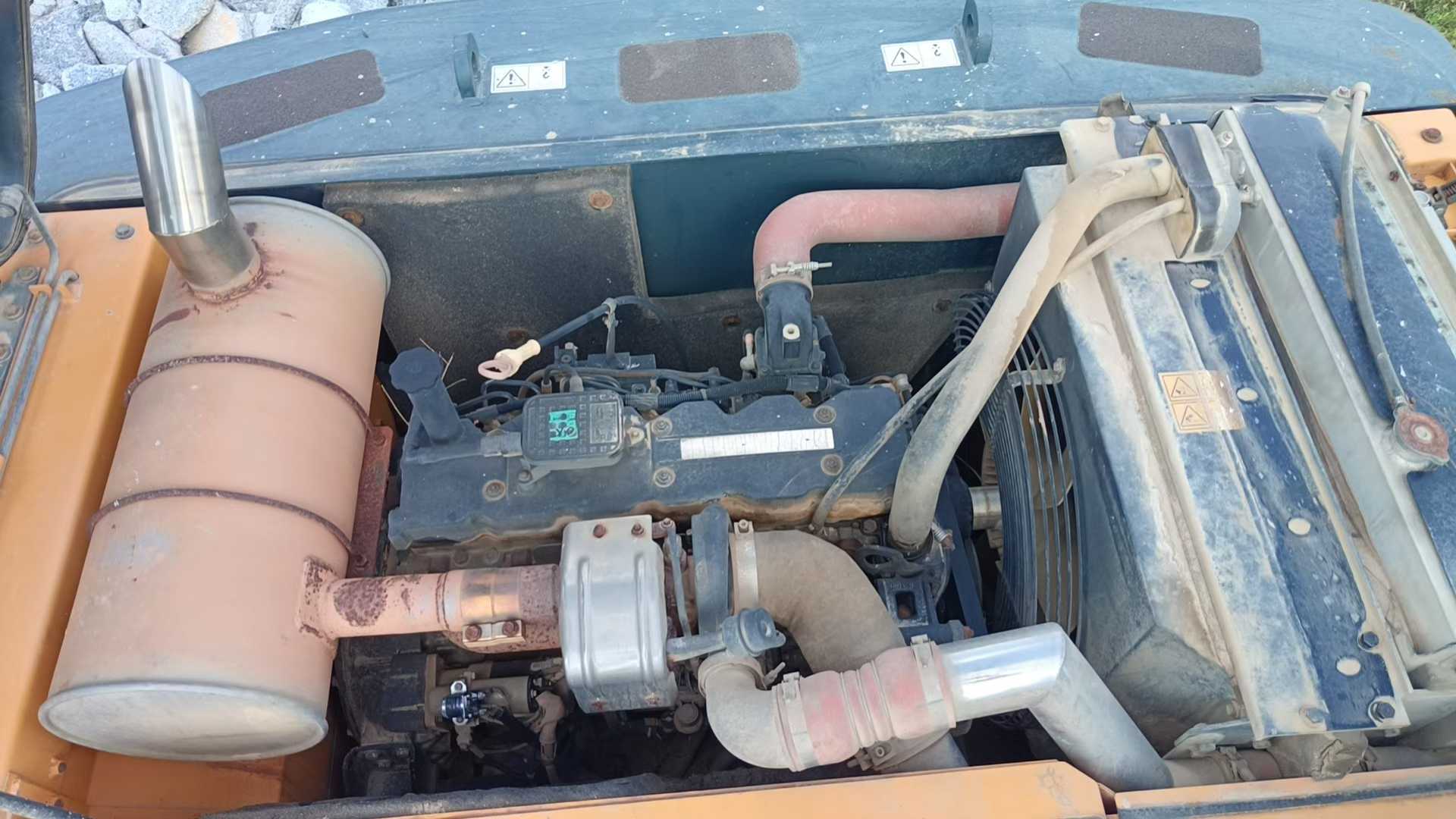 Used Hyundai R215VSN Excavator 2017 Model / 6