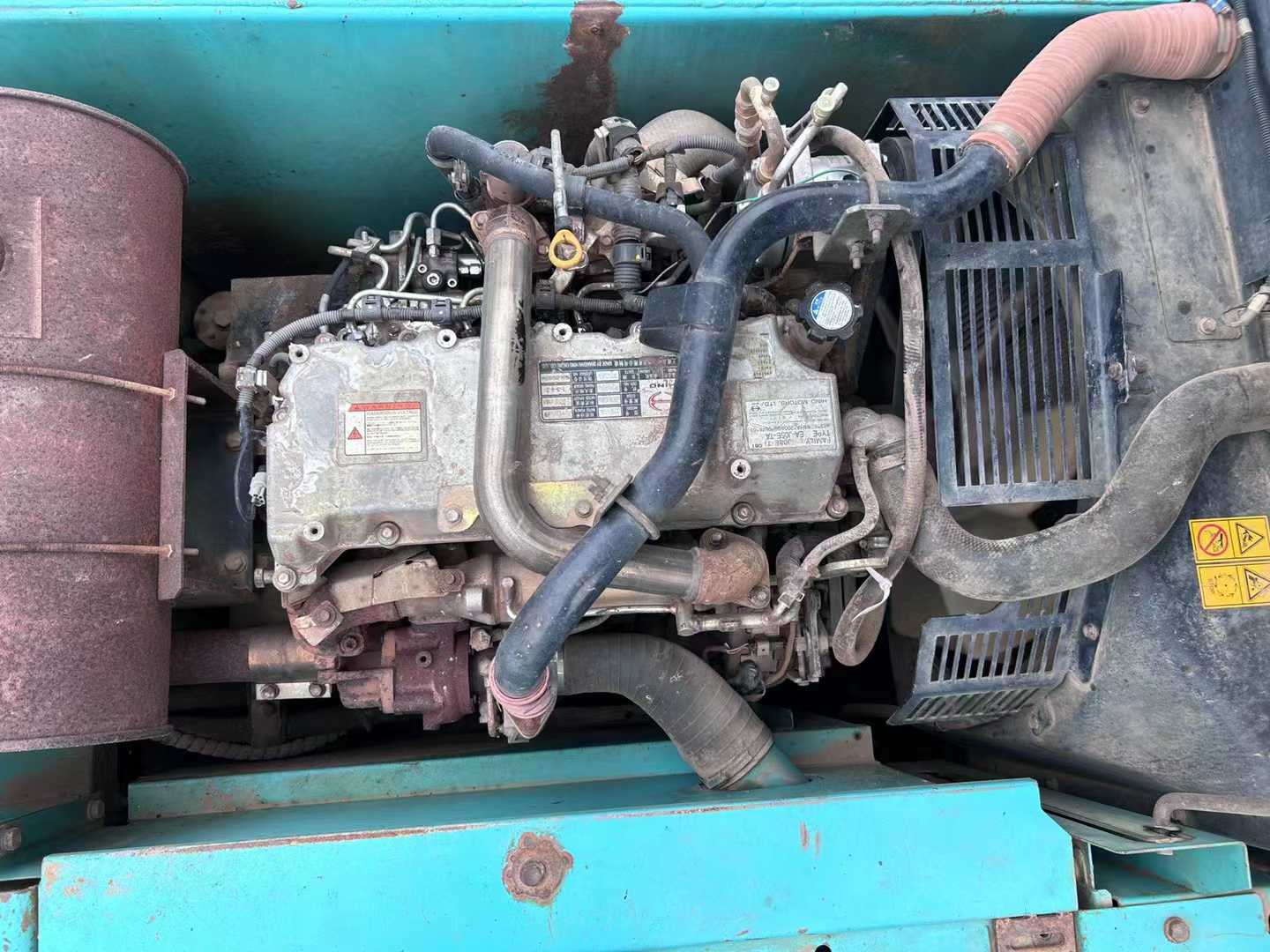 Used Kobelco SK210 Excavator 2011 Model / 8