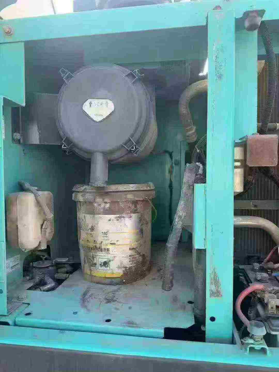 Used Kobelco SK200 Excavator 2011 Model / 6