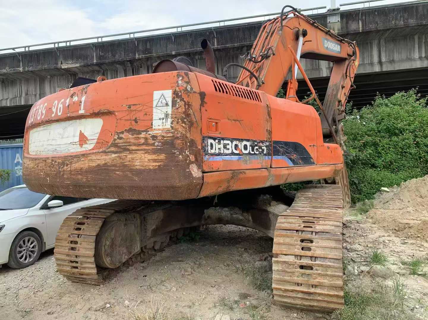 Used Doosan DL300 Excavator 2016 Model