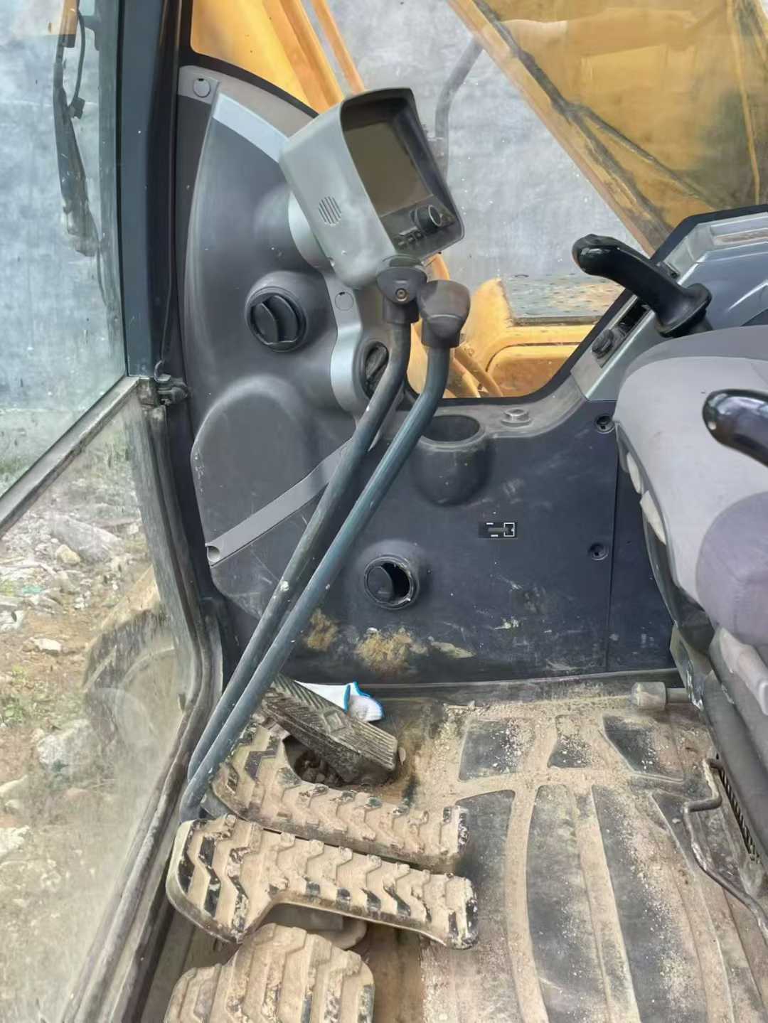 Used Hyundai R150W-9 Excavator 2016 Model / 5