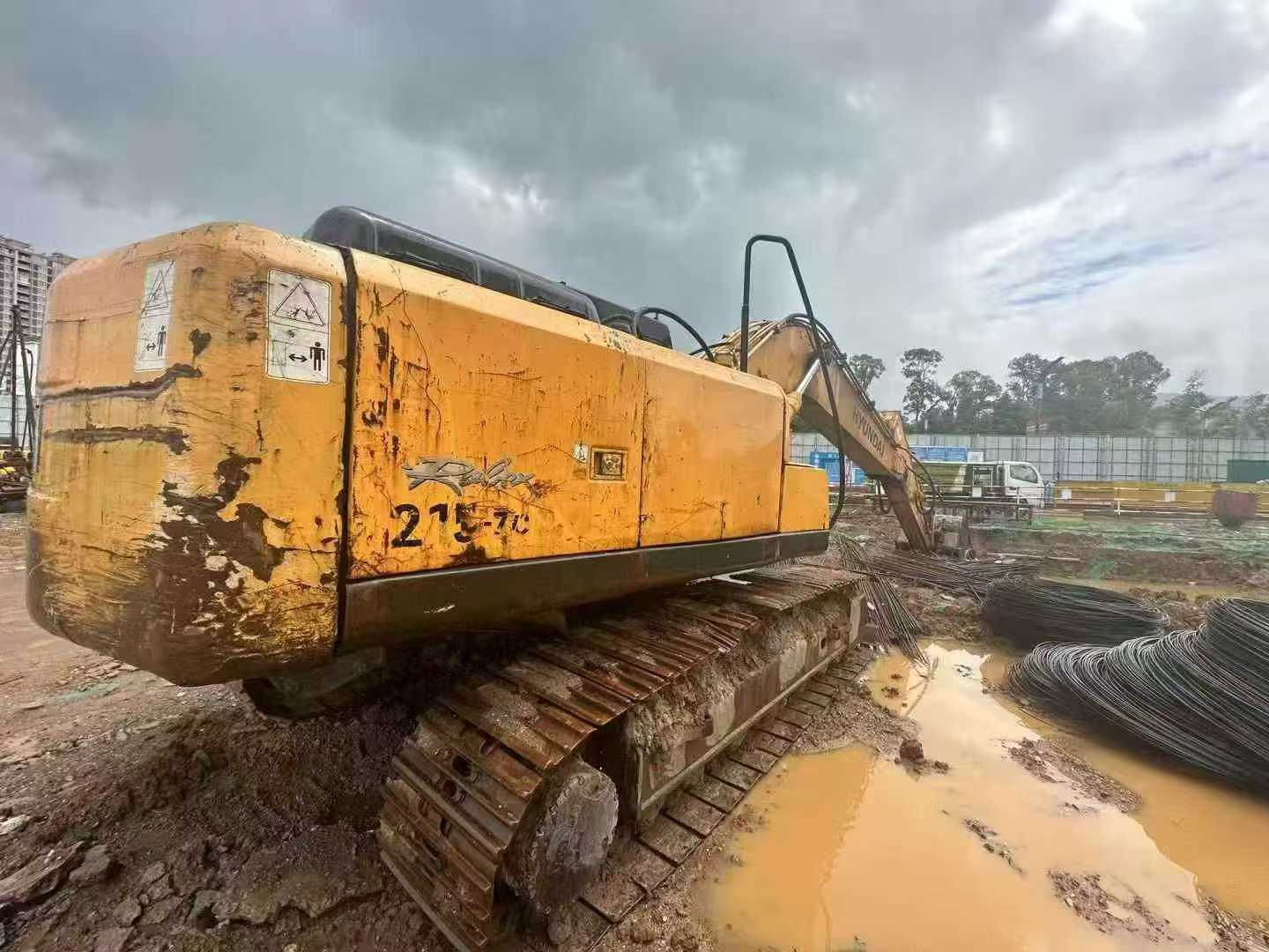 Used Hyundai R215-7 Excavator 2011 Model