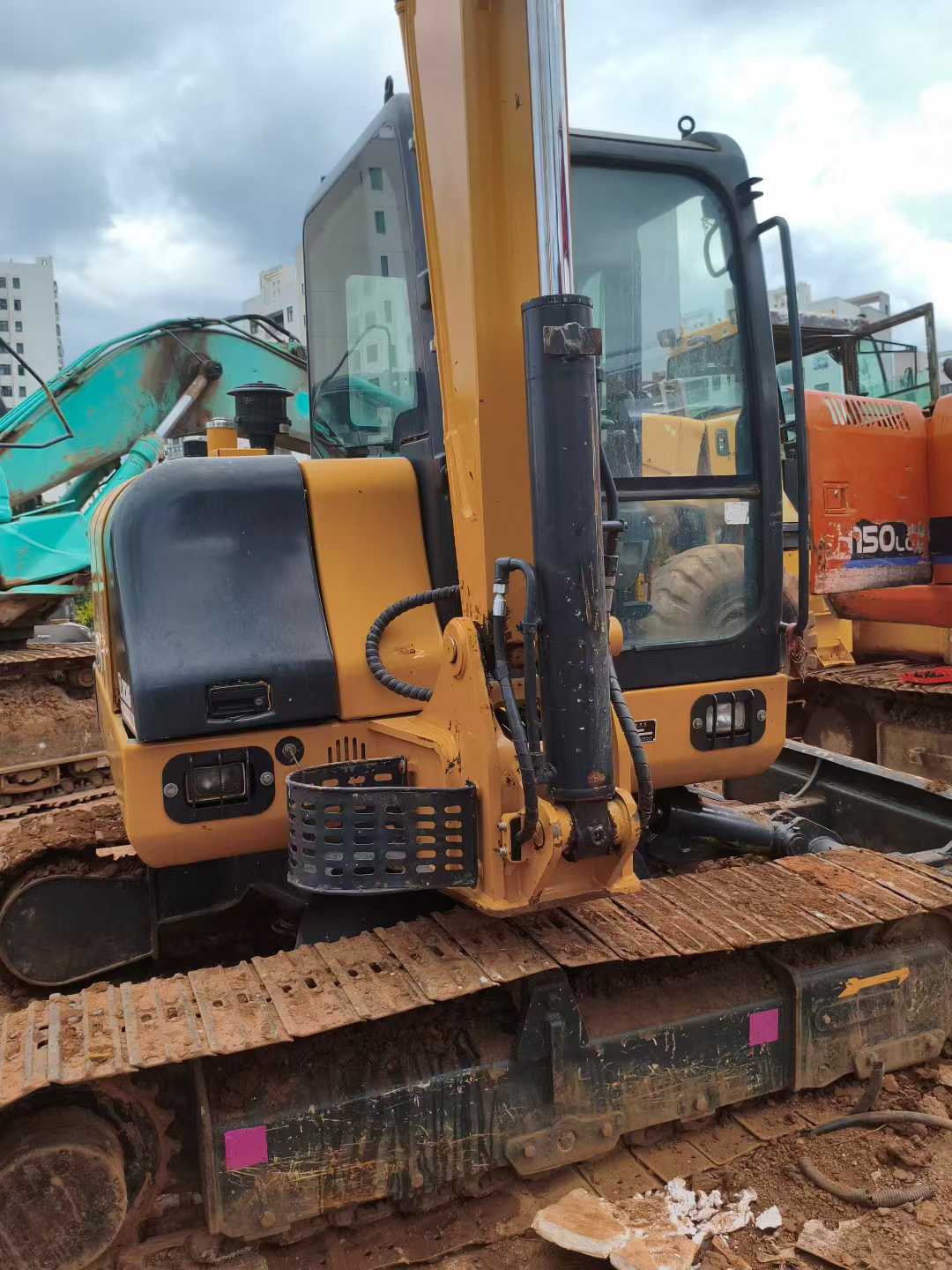 Used XCMG XE60 Excavator 2016 Model