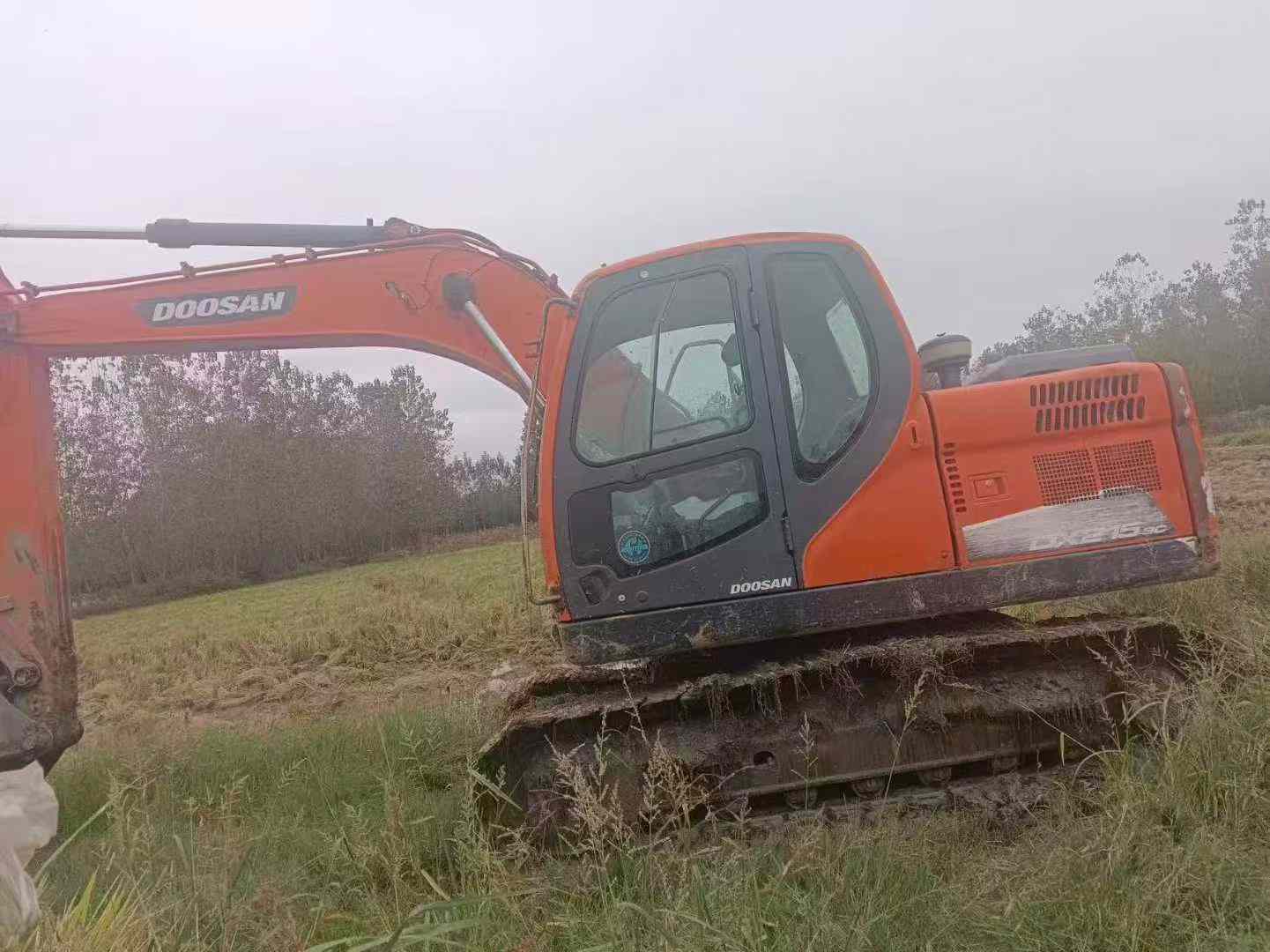 Used Doosan DX130-9CN Excavator 2018 Model / 3
