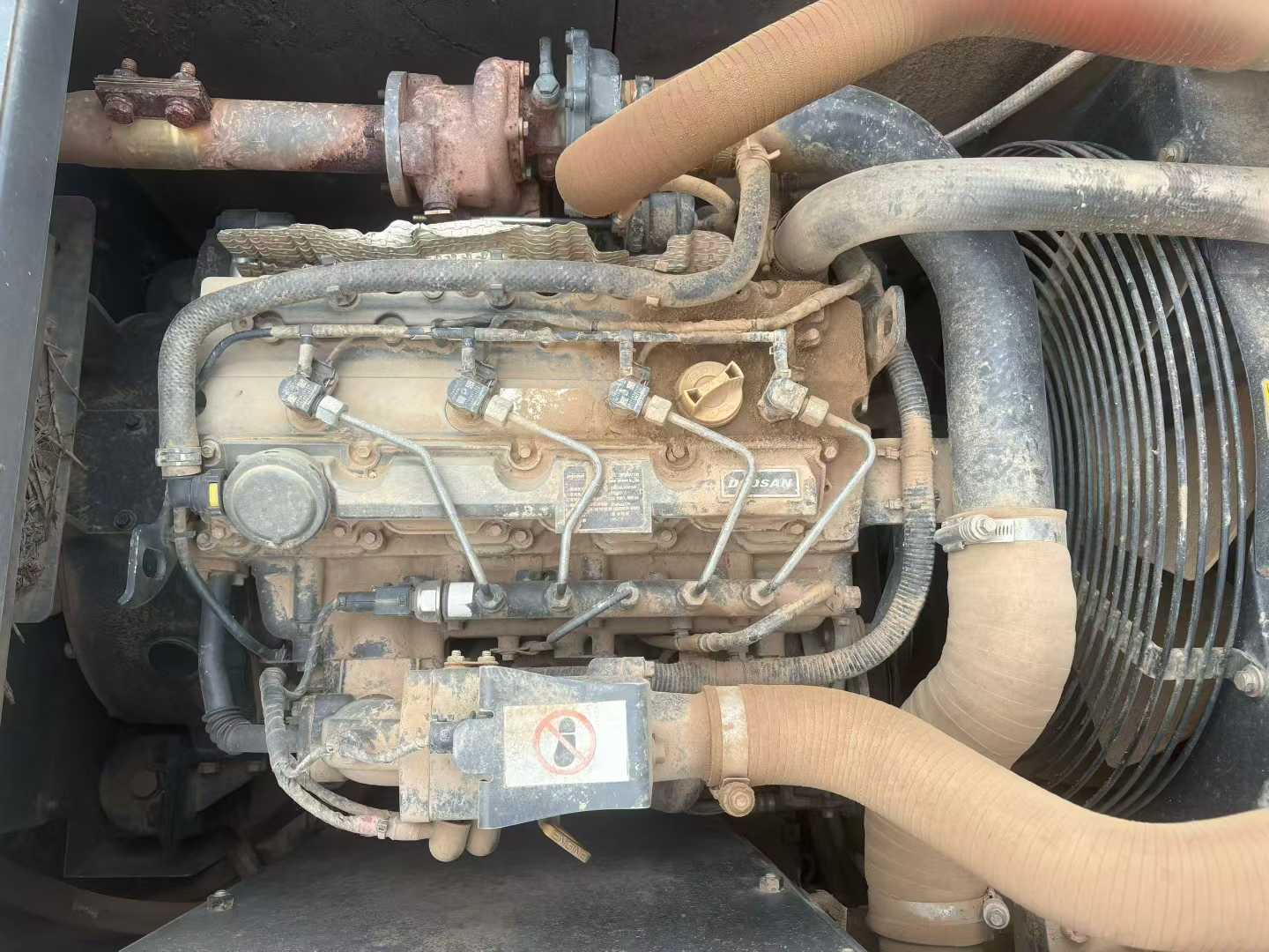 Used Doosan DH130LC-V Excavator 2020 Model / 3