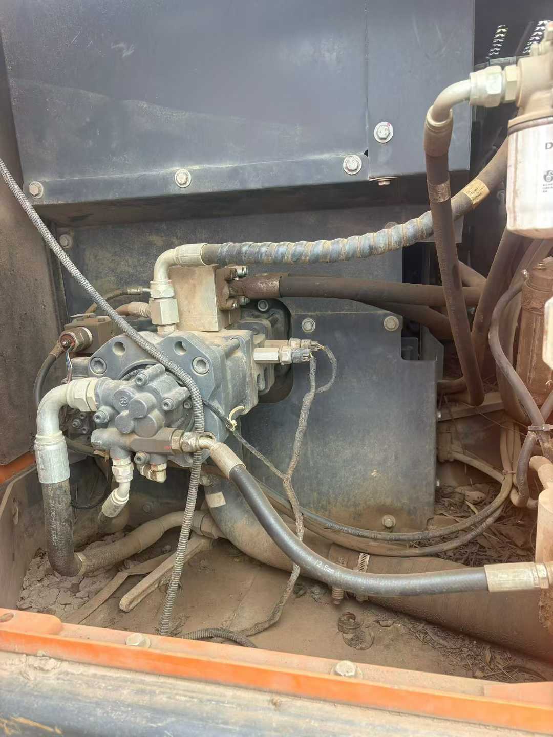 Used Doosan DH130LC-V Excavator 2020 Model / 4