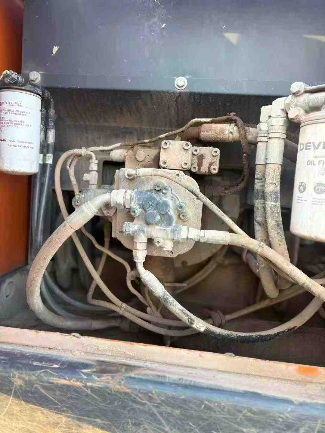 Used Doosan DX15 Excavator 2020 Model / 4