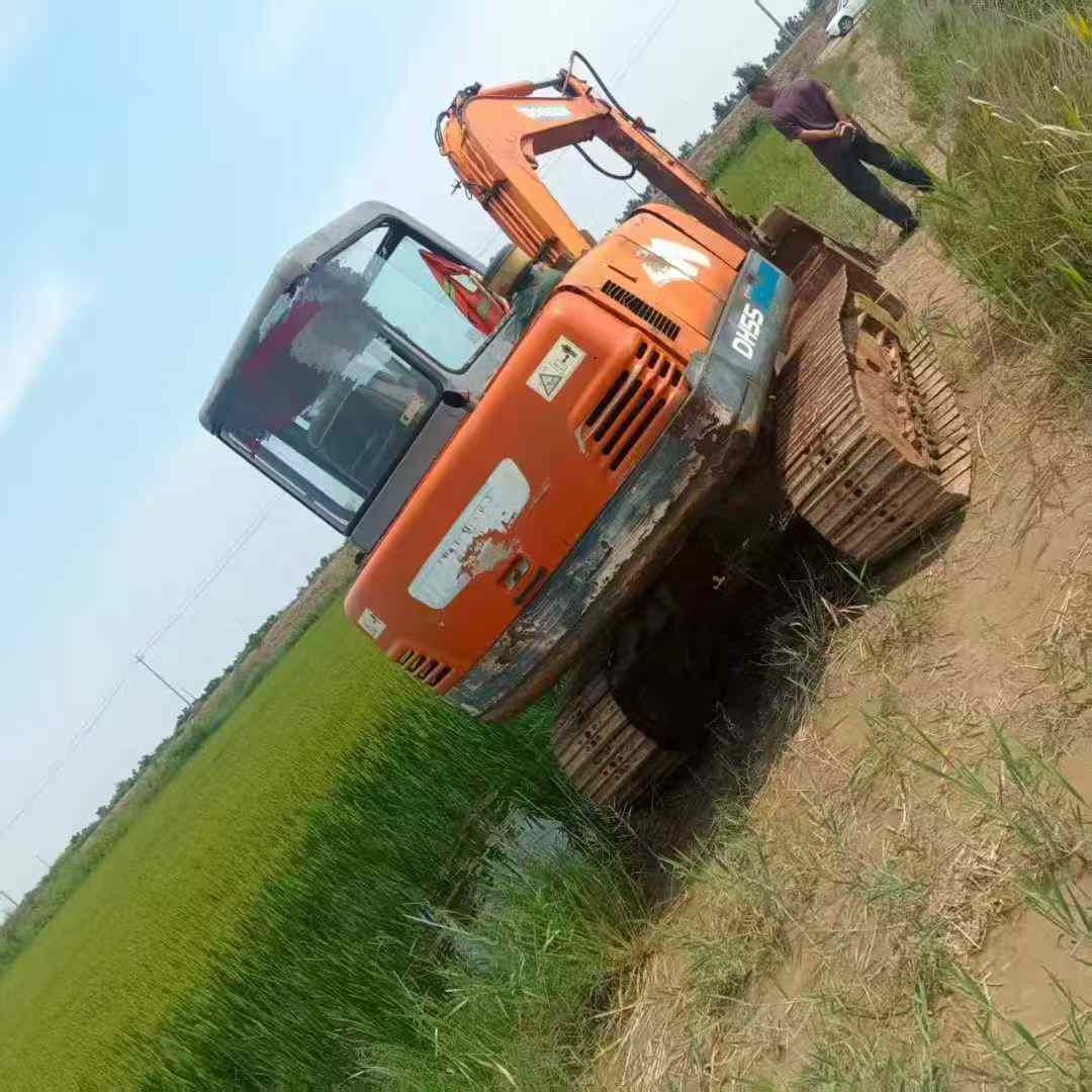 Used Doosan DH55 Excavator 2016 Model / 3