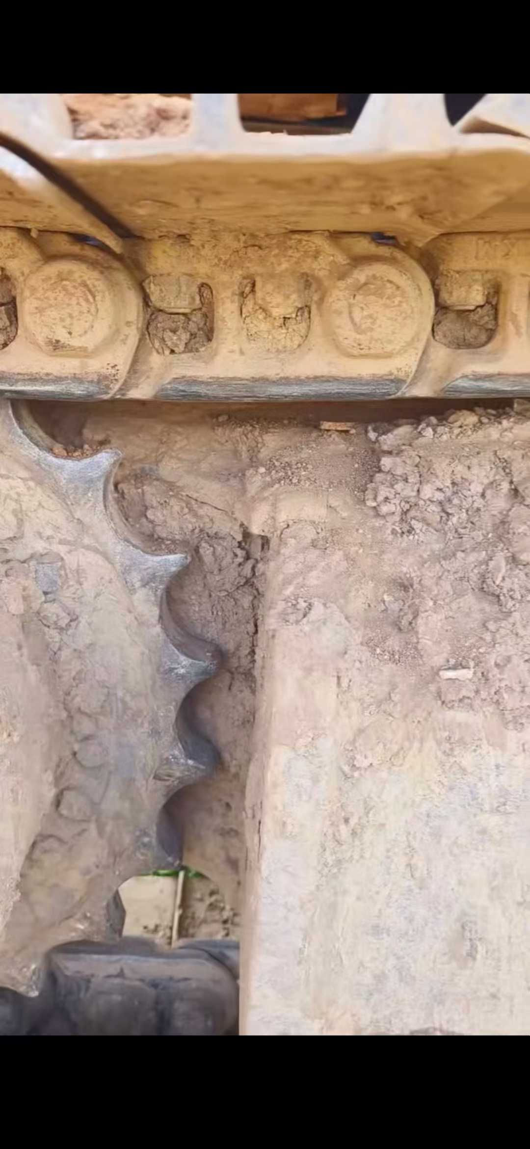 Used Kobelco SK210 Excavator 2016 Model / 6