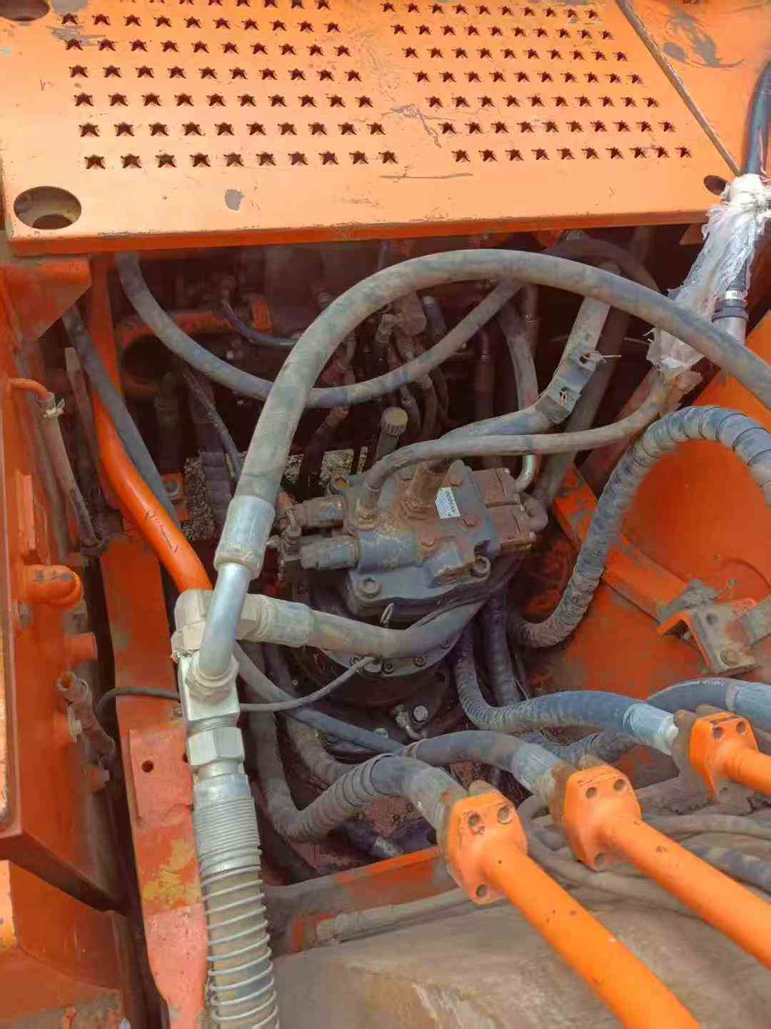 Used Doosan S225 Excavator 2016 Model / 3