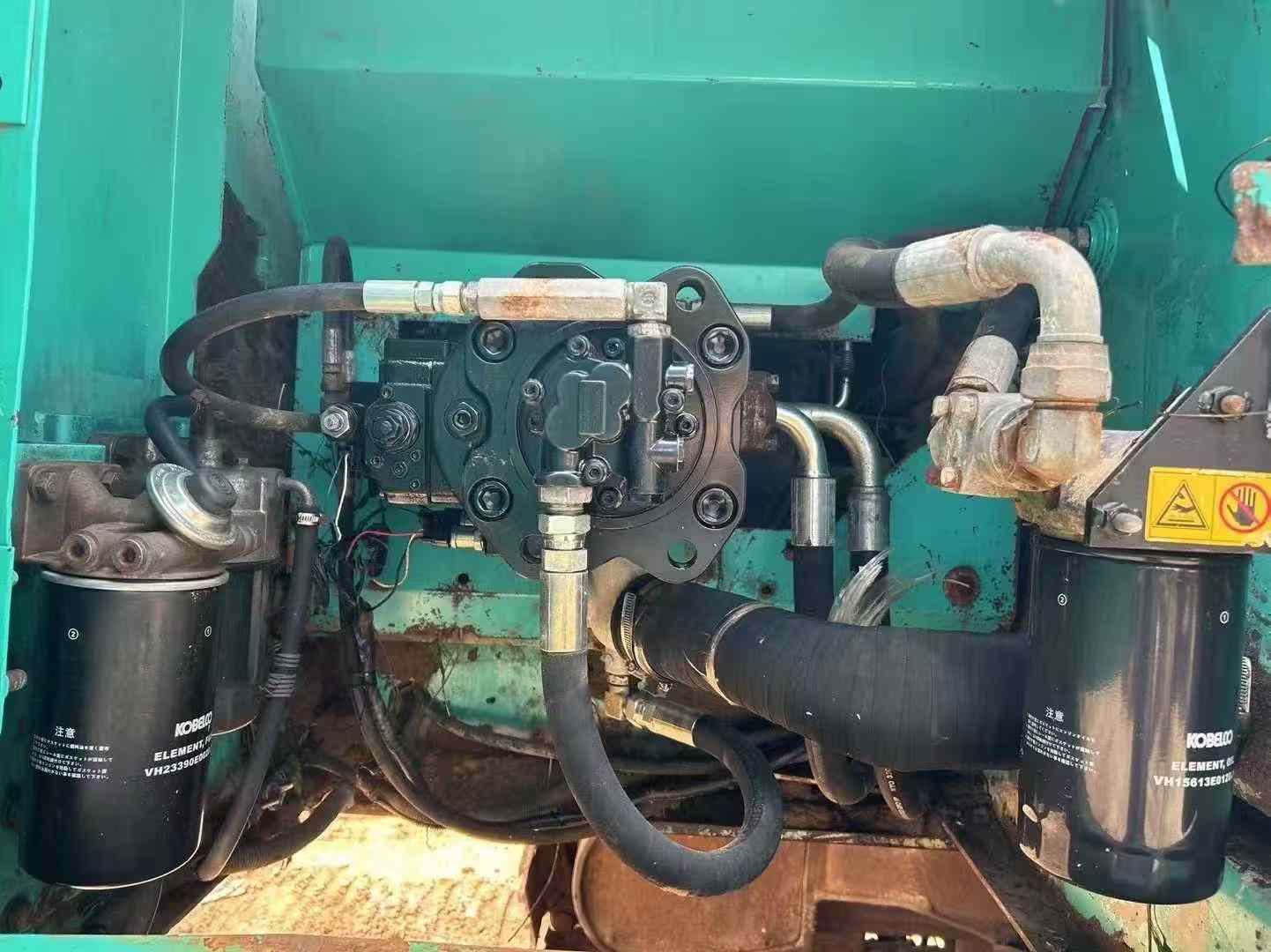 Used Kobelco SK200-8 Excavator 2016 Model / 6