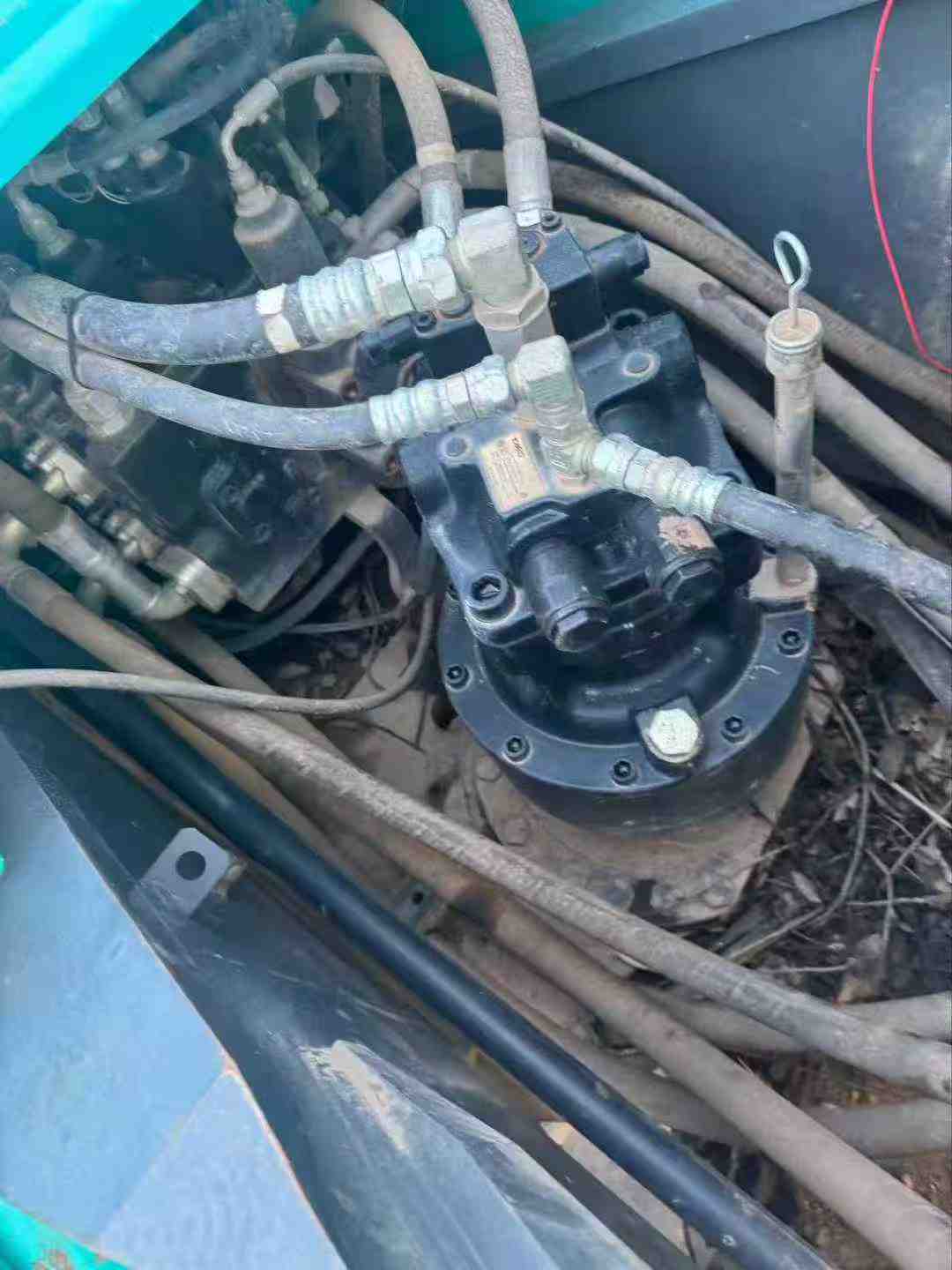 Used Kobelco SK200 Excavator 2016 Model / 9