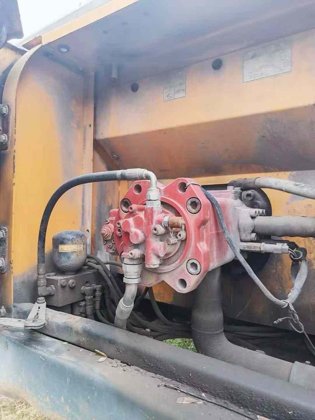 Used Hyundai HX75 Excavator 2010 Model / 4