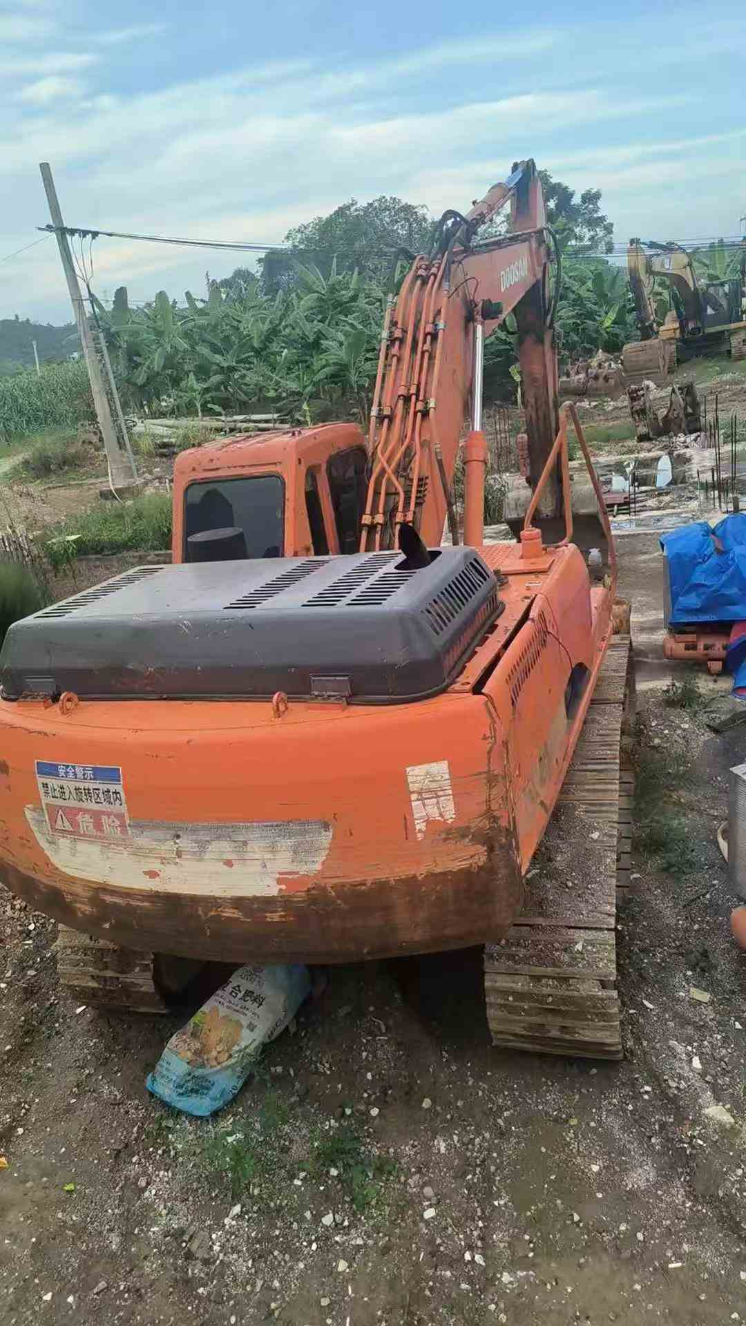 Used Doosan S225 Excavator 2016 Model