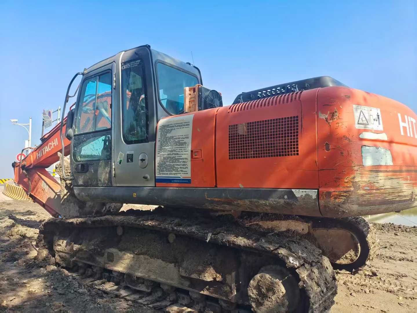 Used Hitachi ZAXIS200 Excavator 2016 Model