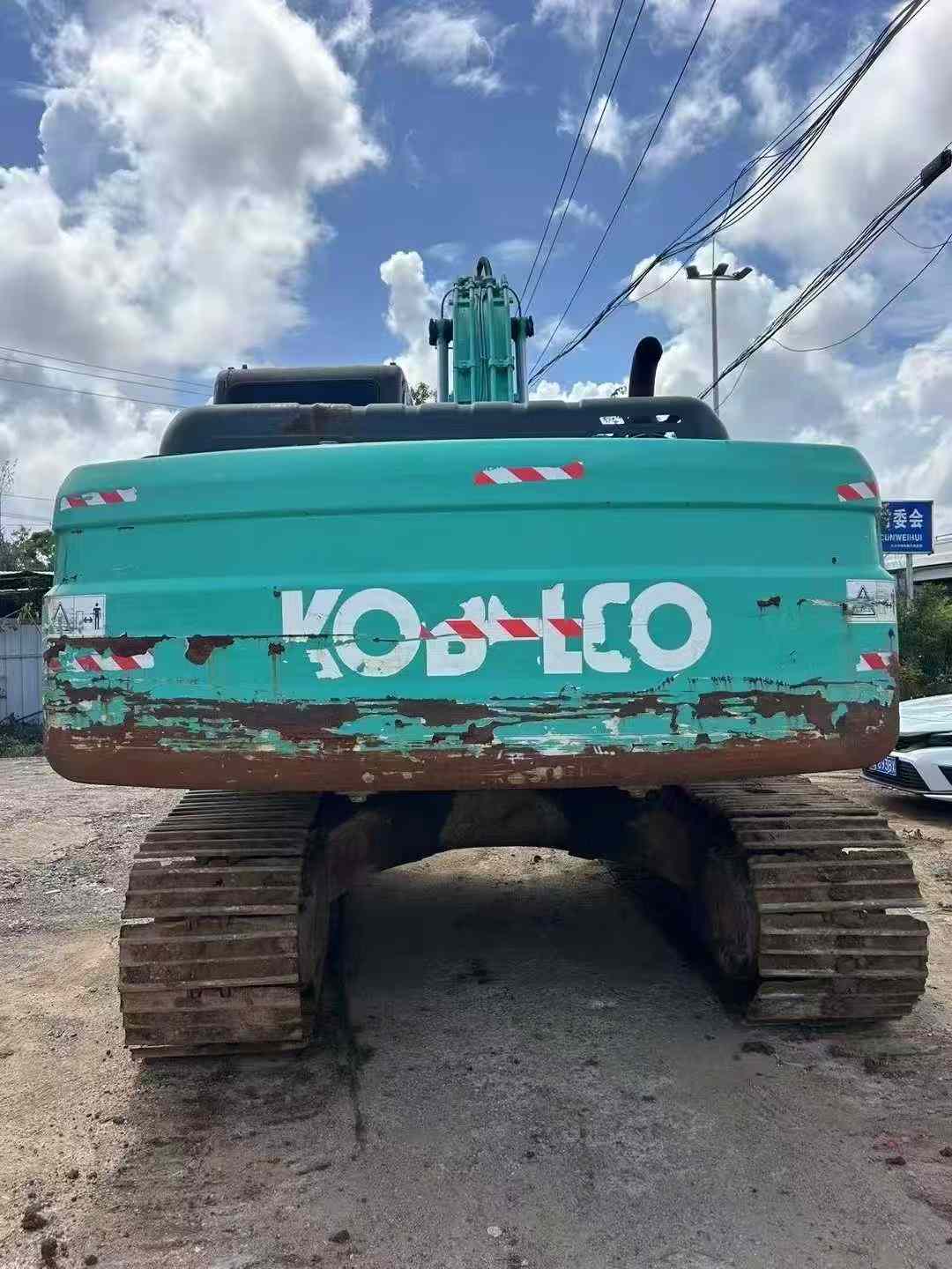 Used Kobelco SK200-8 Excavator 2016 Model / 2