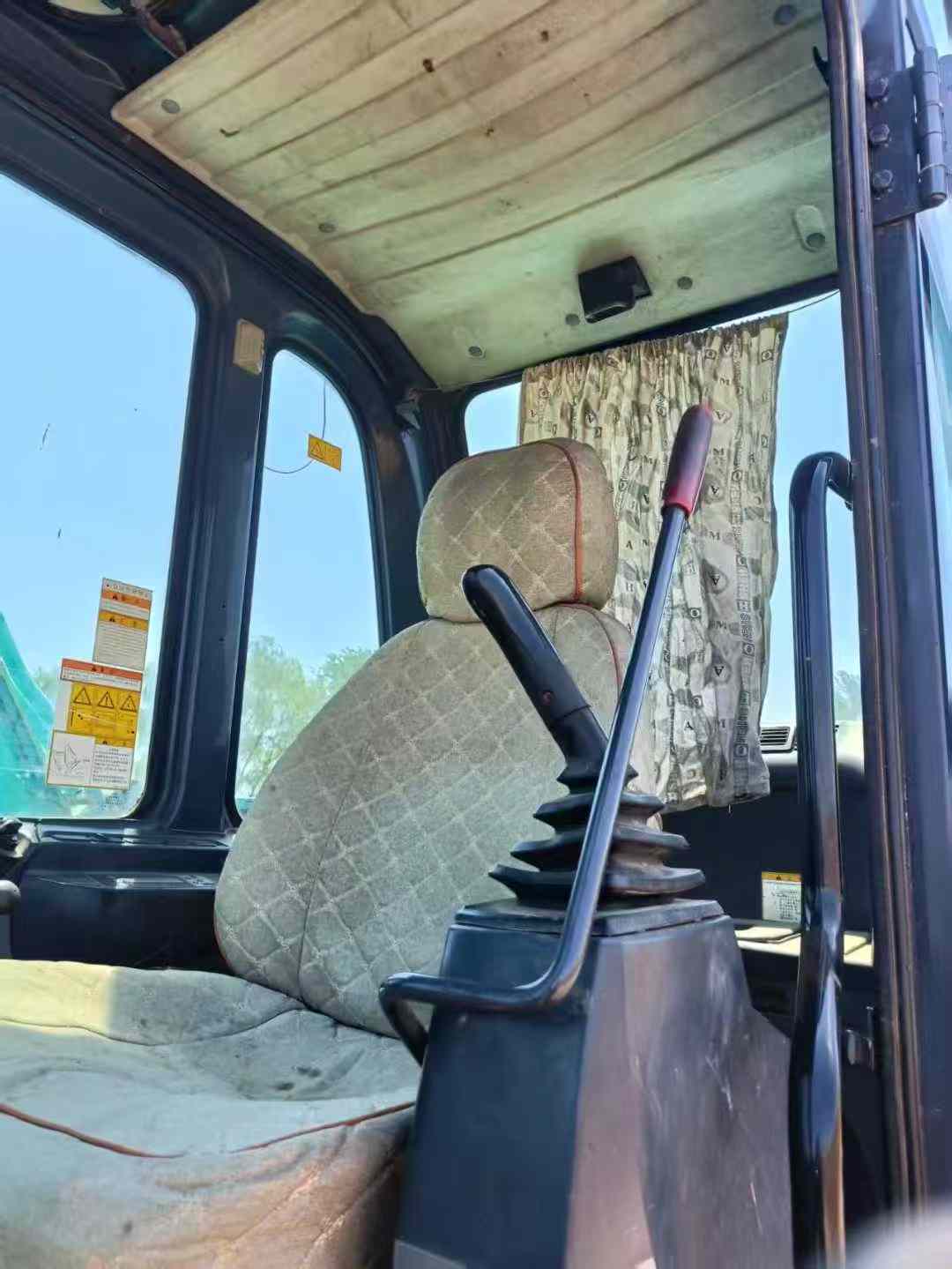 Used Kobelco SK75 Excavator 2013 Model / 4