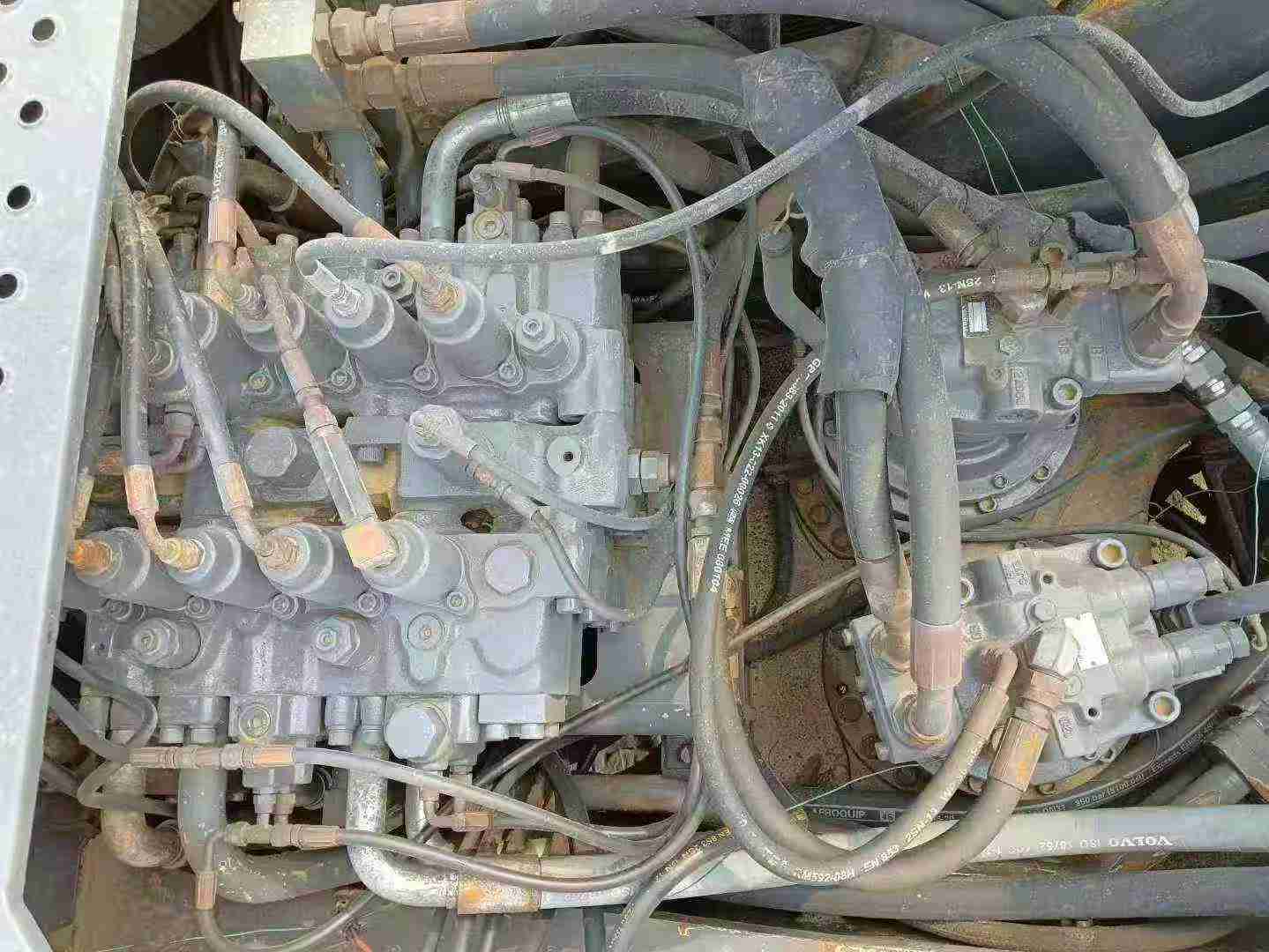 Used Volvo ECR25 Excavator 2015 Model / 3