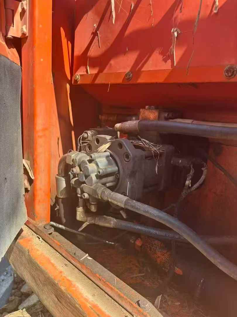 Used Doosan DX15 Excavator 2016 Model / 6