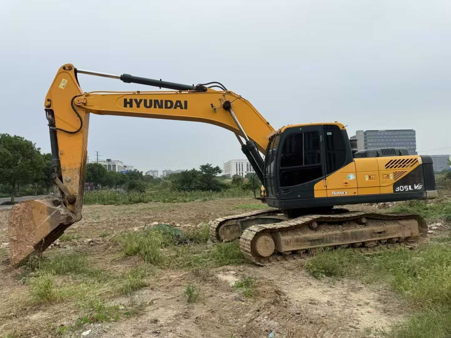 Used Hyundai HX75 Excavator 2019 Model / 3