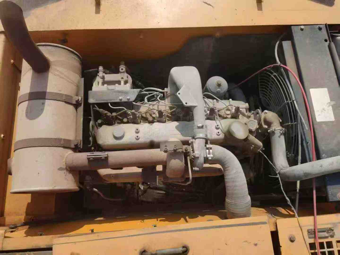 Used Hyundai R215-7 Excavator 2016 Model / 5