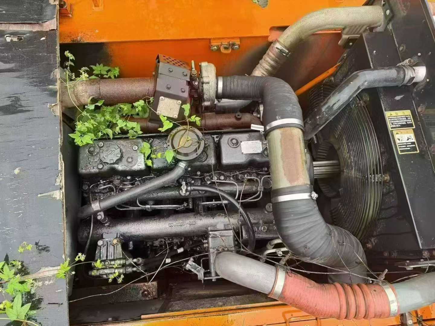 Used Doosan DH220 Excavator 2011 Model / 7