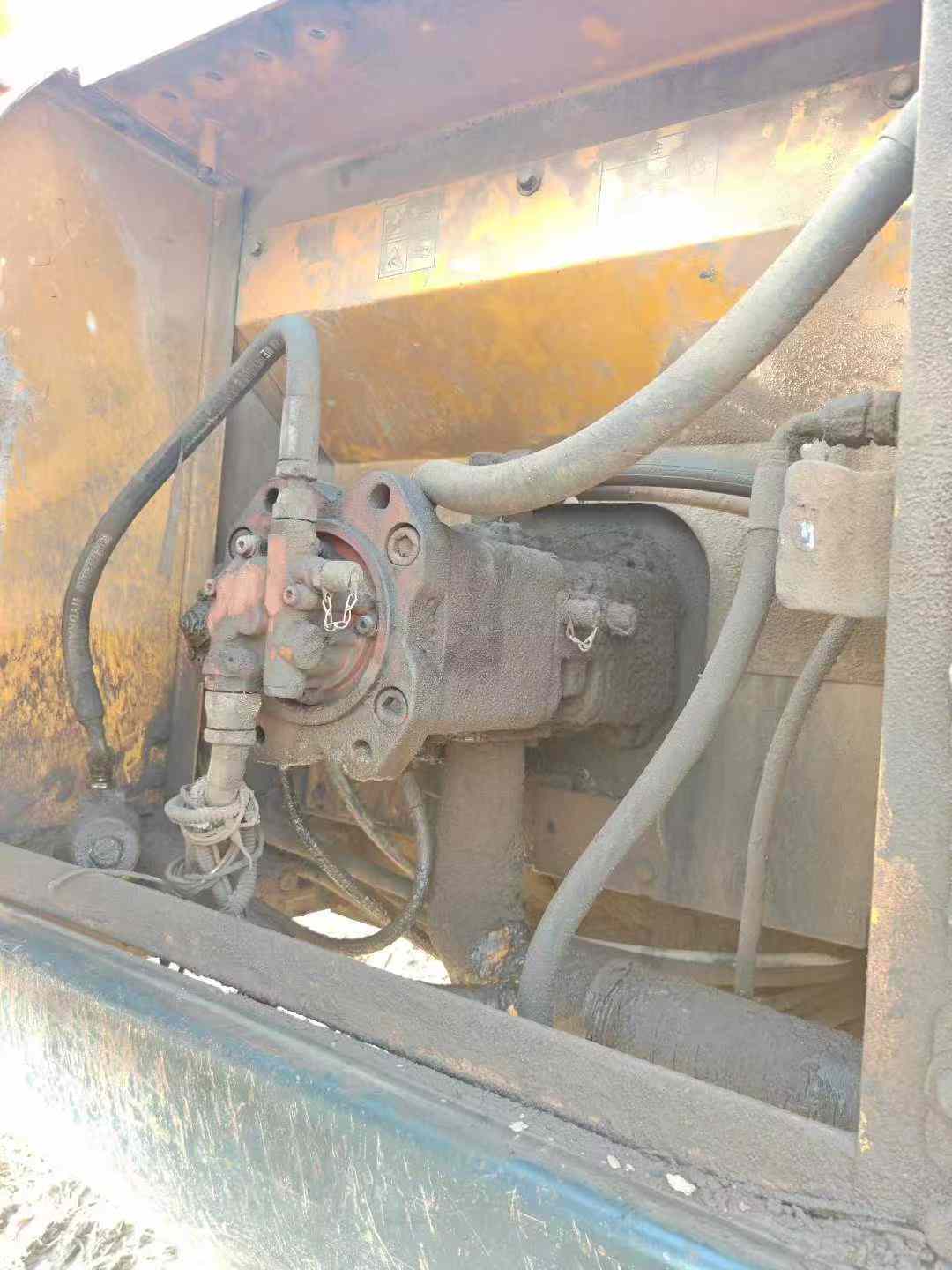 Used Hyundai R215-7 Excavator 2016 Model / 5