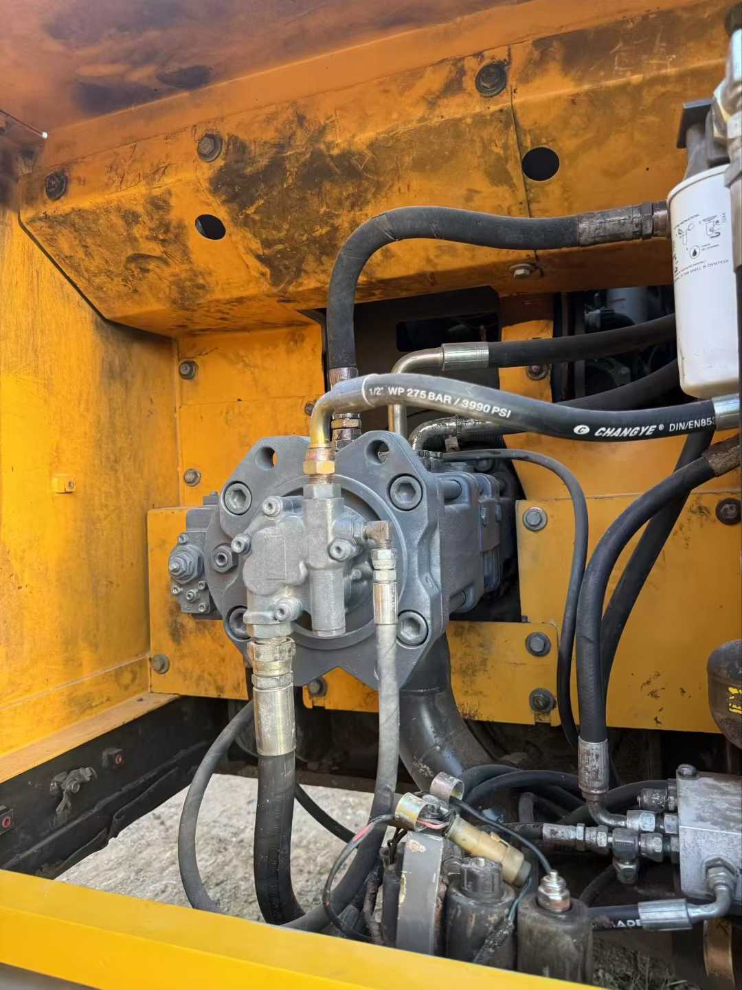 Used Volvo EW210C Excavator 2016 Model / 6