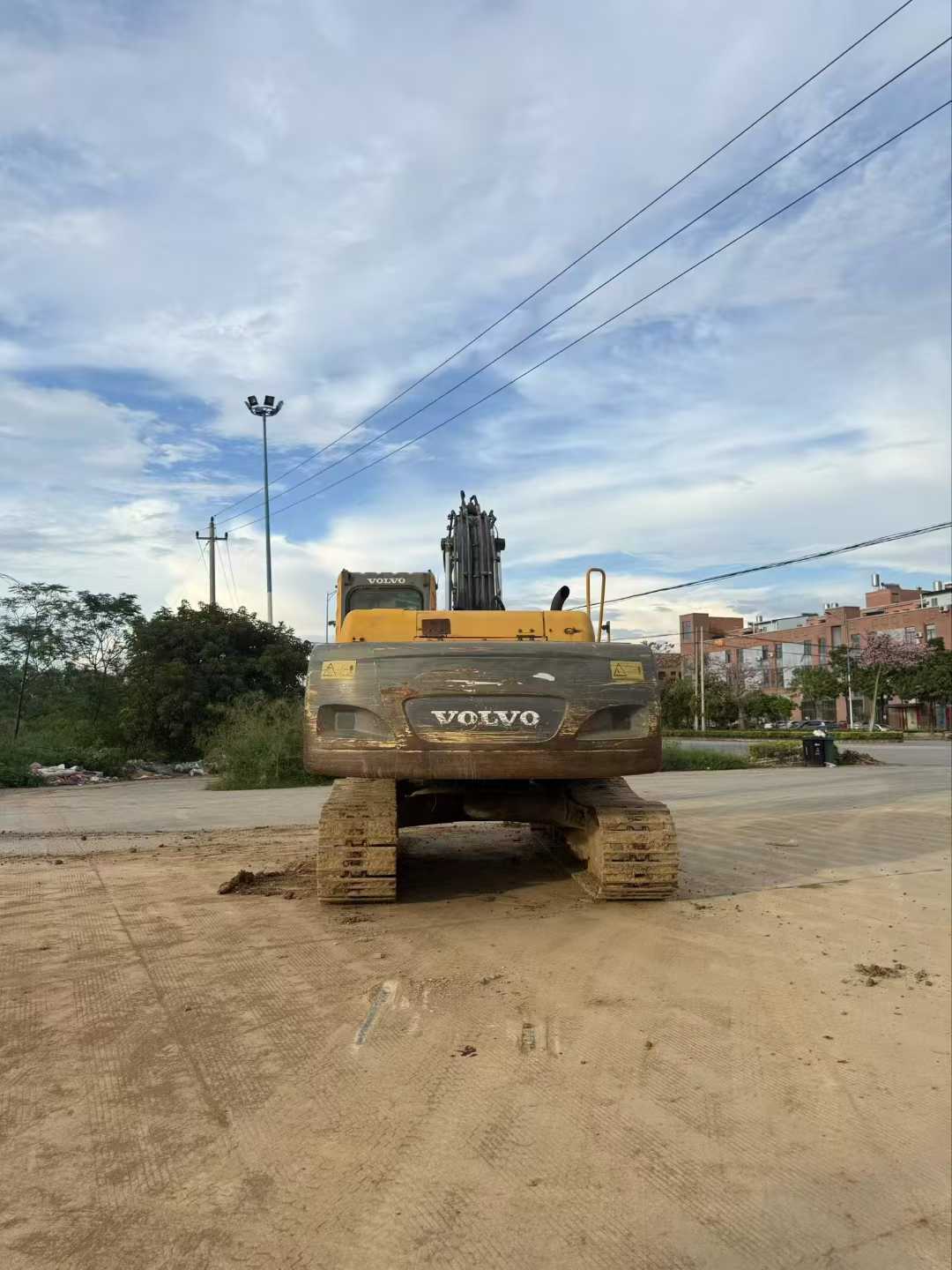 Used Volvo EW210C Excavator 2016 Model / 2