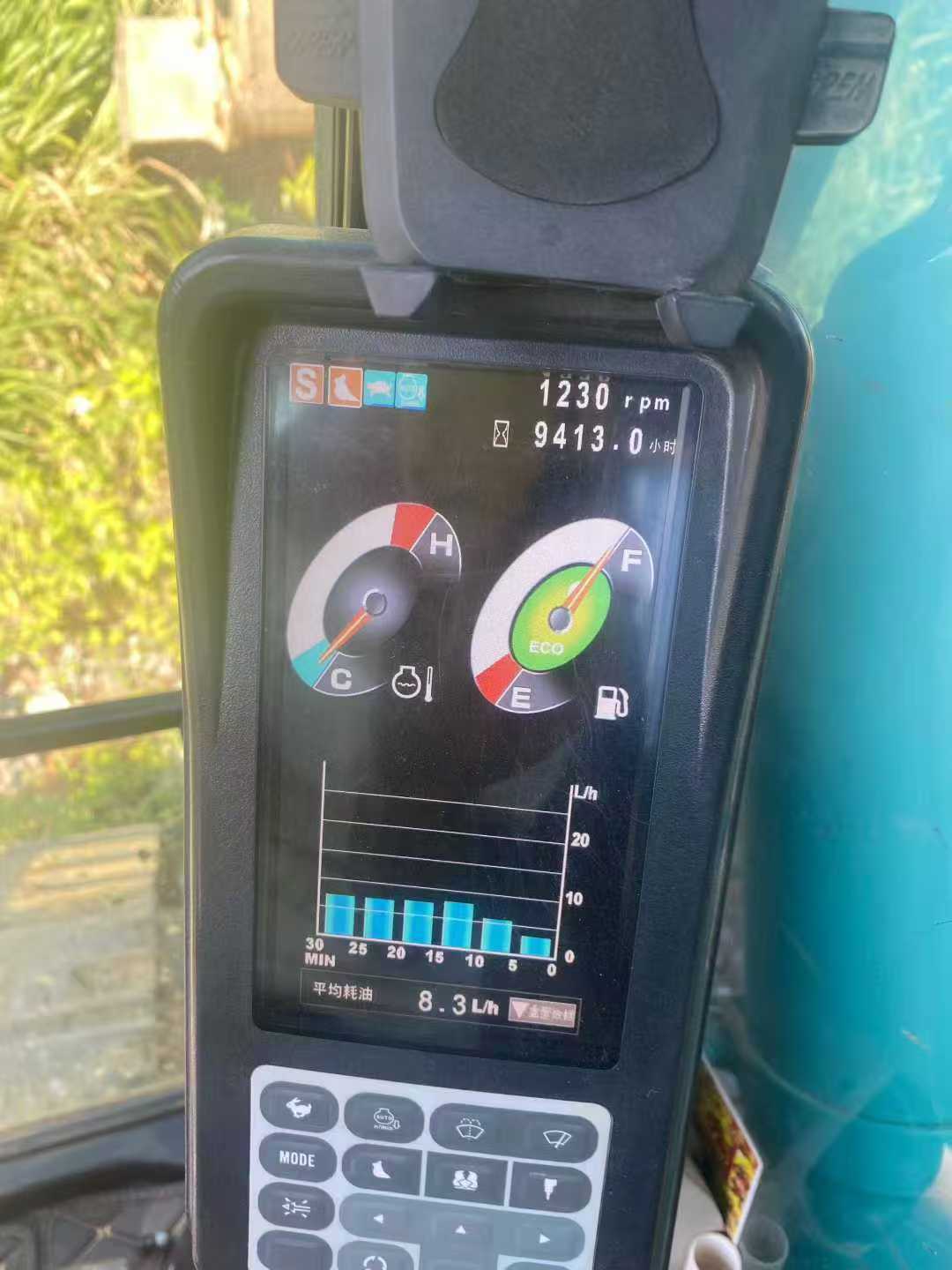 Used Kobelco SK200 Excavator 2019 Model / 8