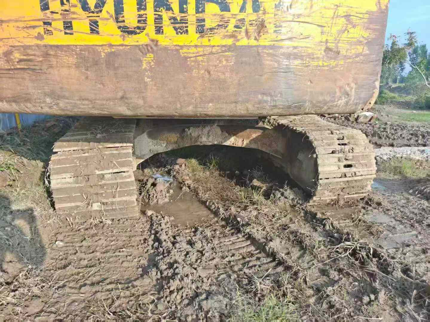 Used Hyundai R215-7 Excavator 2016 Model / 6