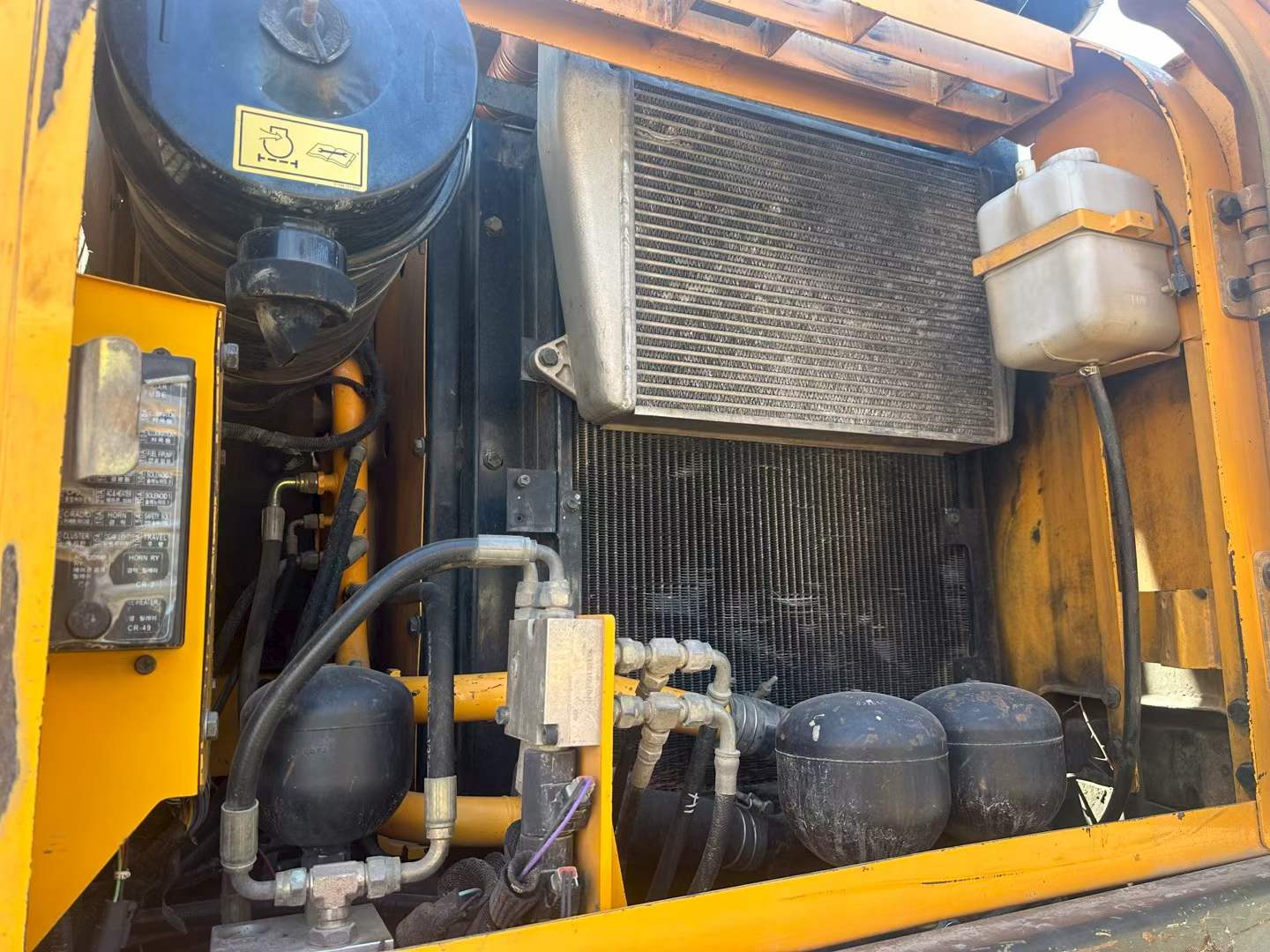 Used Hyundai R150-7 Excavator 2010 Model / 9