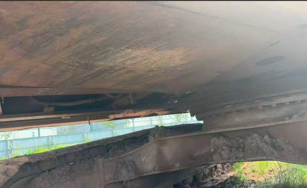 Used Volvo EW210C Excavator 2013 Model / 2