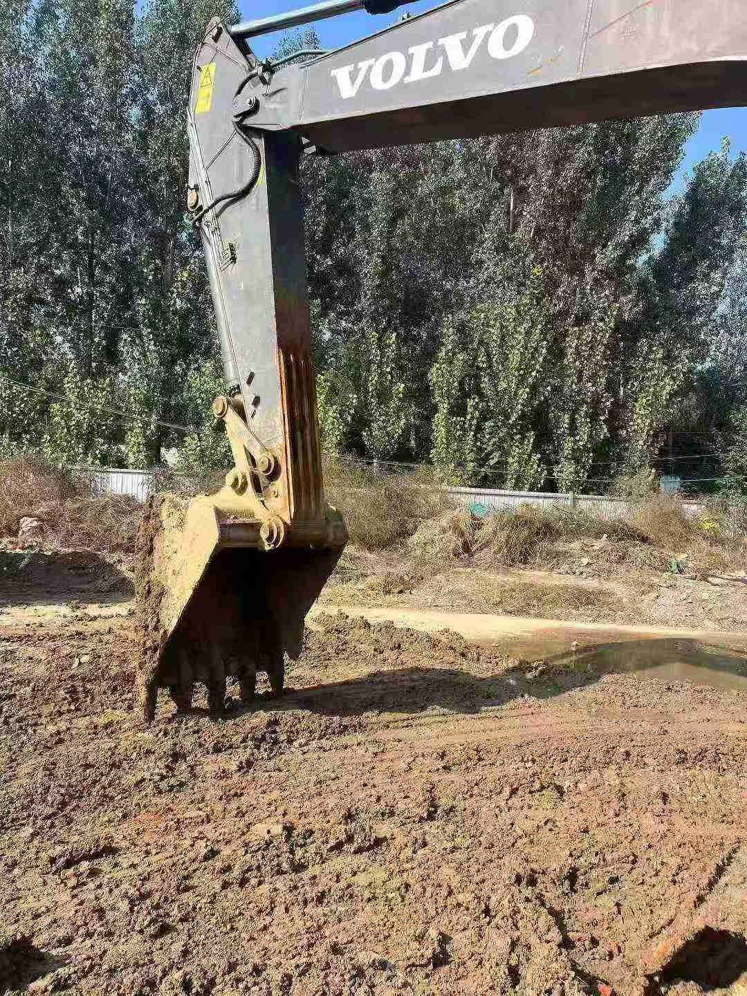 Used Volvo EC240 Excavator 2016 Model / 2