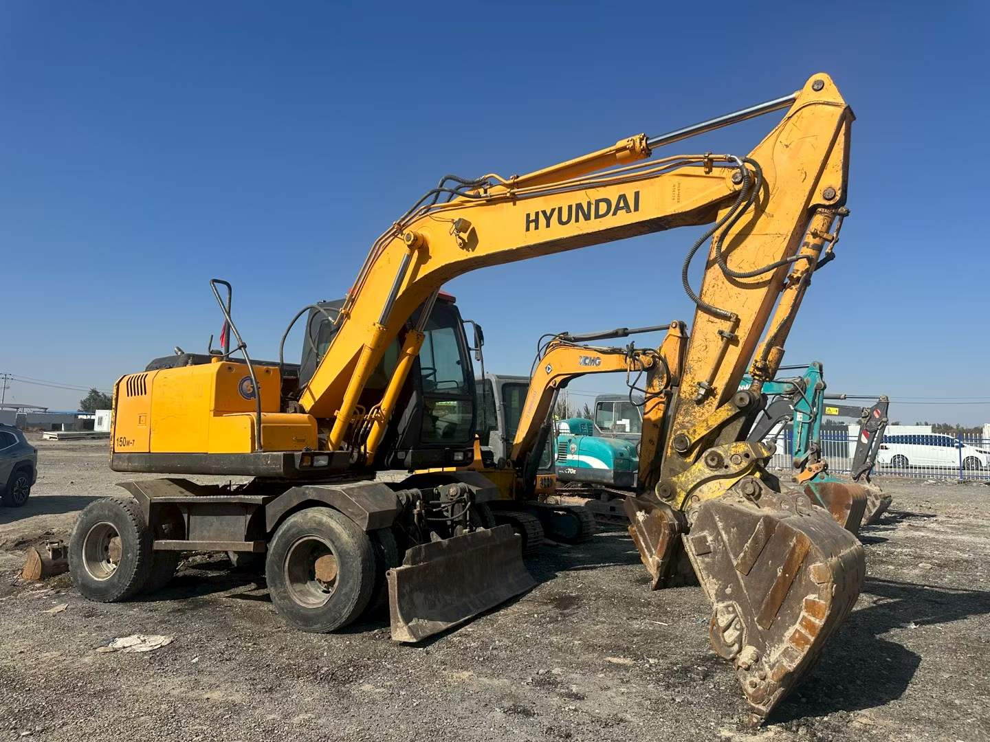 Used Hyundai R150-7 Excavator 2010 Model / 7