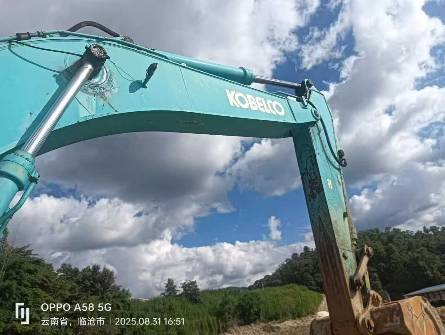 Used Kobelco SK350LC SuperX Excavator 2011 Model / 6