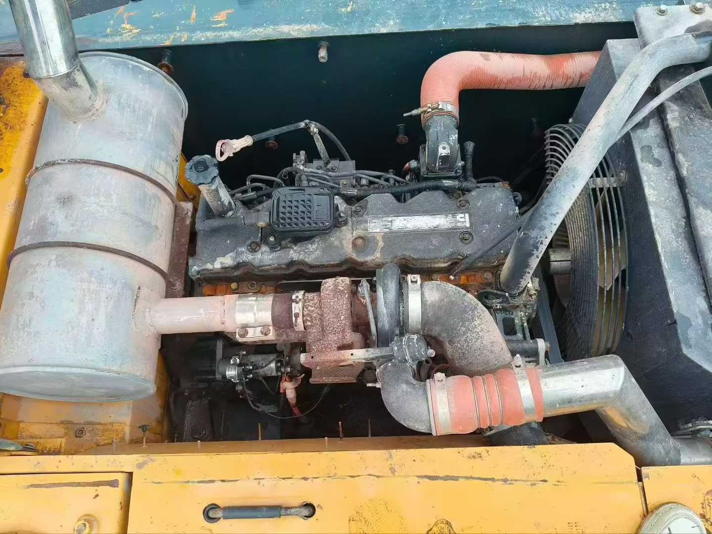 Used Hyundai R215-7 Excavator 2019 Model / 3