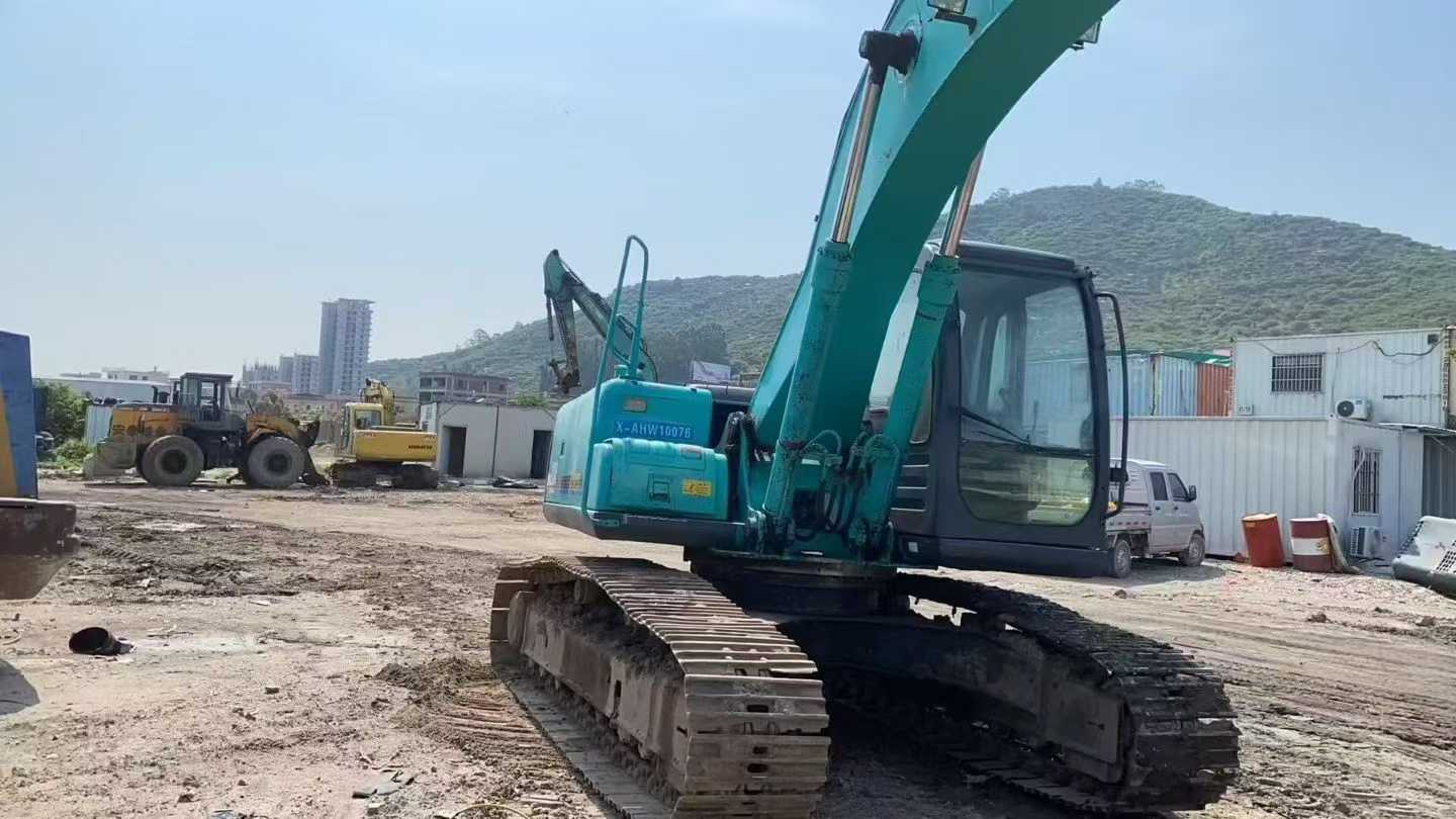 Used Kobelco SK200-10 Excavator 2016 Model / 6