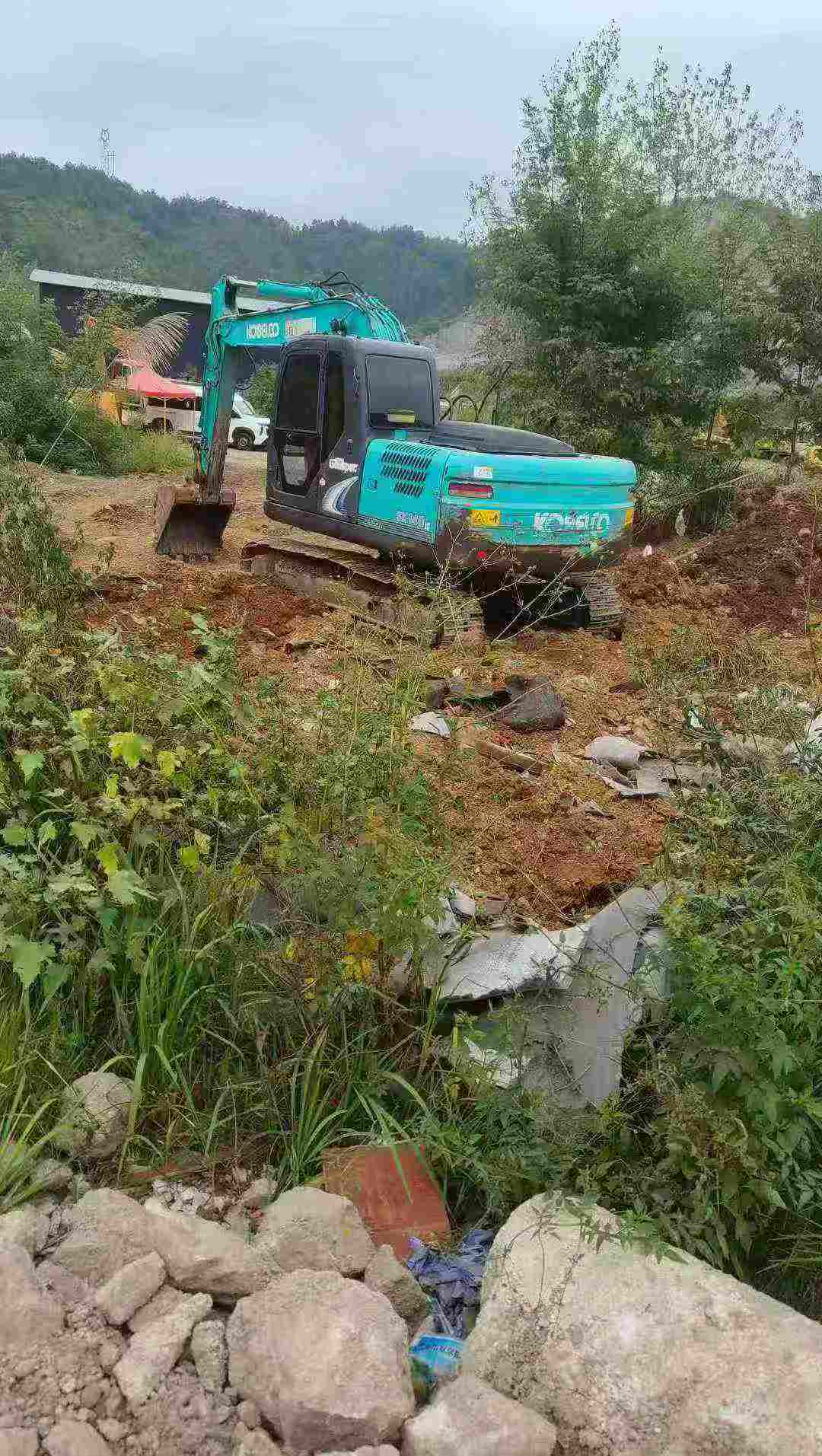 Used Kobelco SK130 Excavator 2016 Model / 3