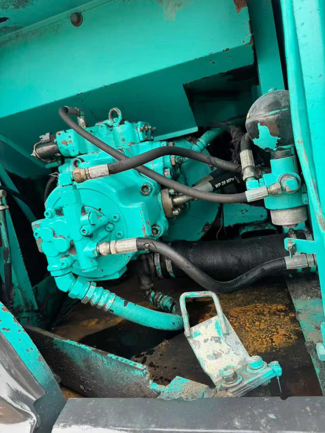 Used Kobelco SK200-5.5 Excavator 2016 Model / 7