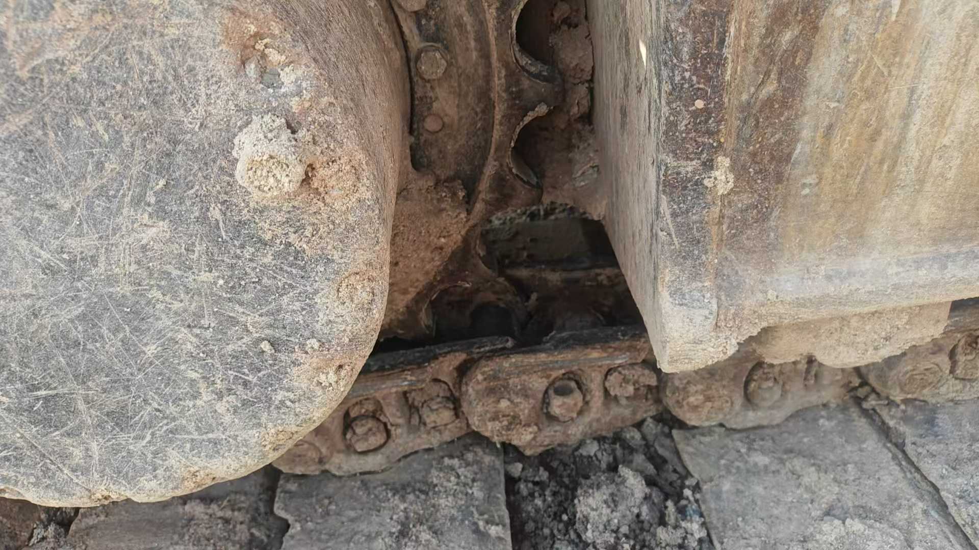 Used Kobelco SK200 Excavator 2016 Model / 4