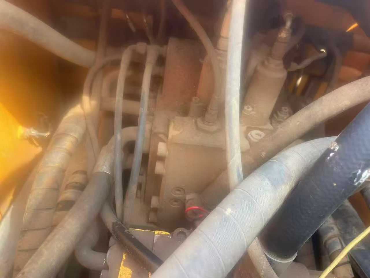 Used Hyundai R215-7 Excavator 2016 Model / 5