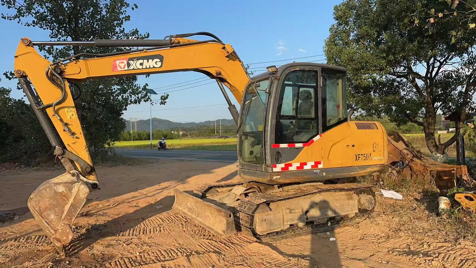 Used XCMG XE75WD Excavator 2021 Model