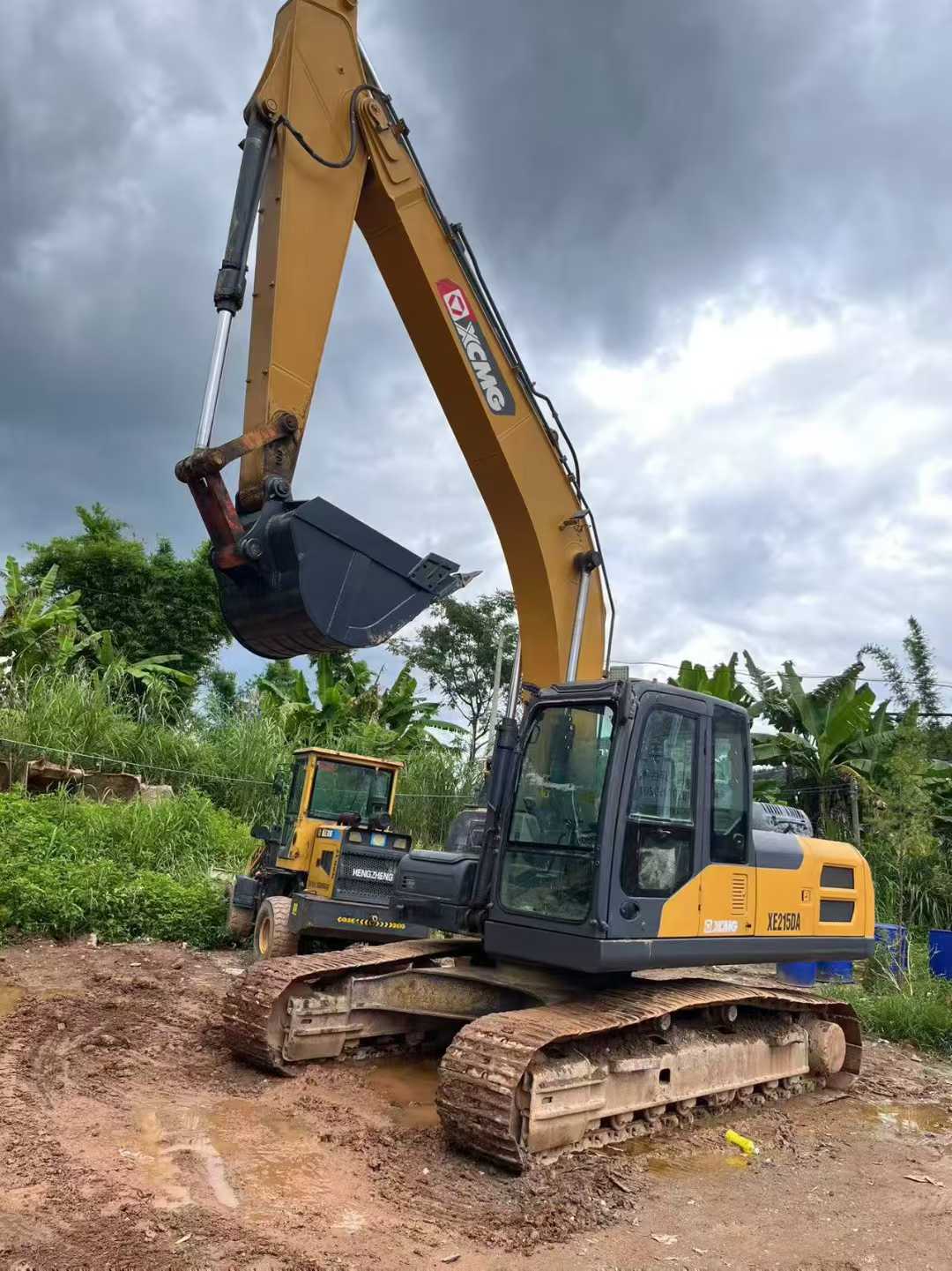 Used XCMG XE215DA Excavator 2016 Model
