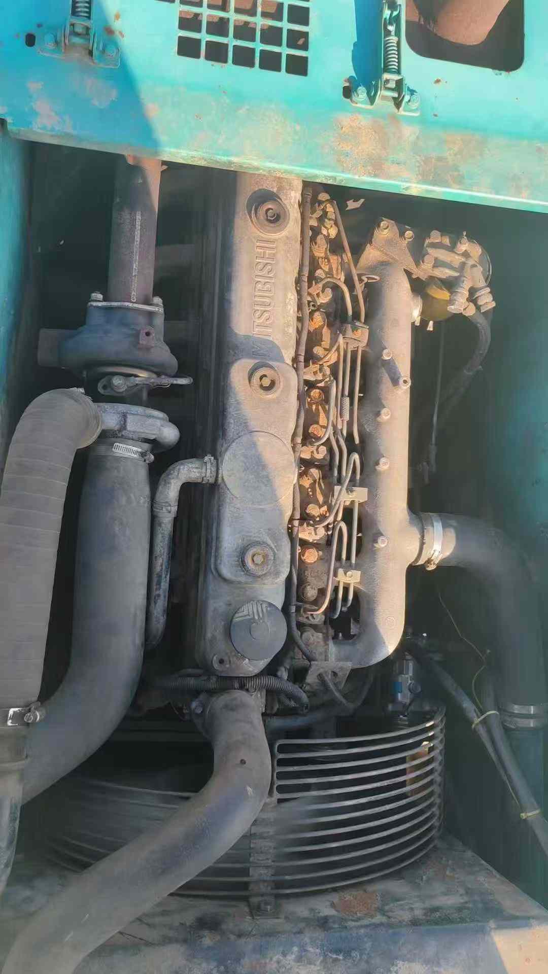 Used Kobelco SK200 Excavator 2016 Model / 2