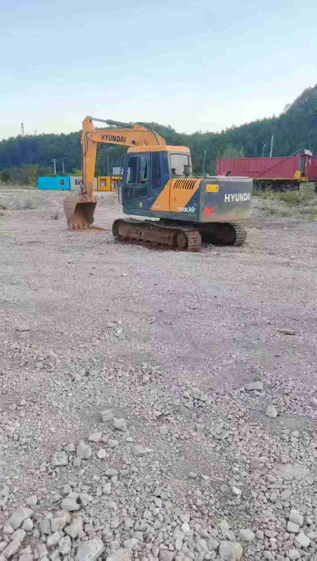 Used Hyundai 110LVS Excavator 2016 Model / 3