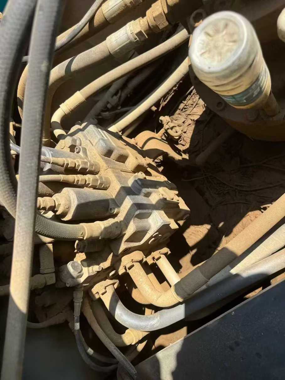 Used Kobelco SK250 Excavator 2014 Model / 2